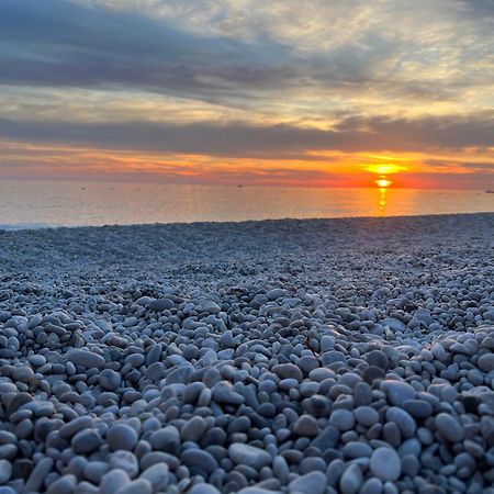 Elysium Hotel Dhërmi Dış mekan fotoğraf