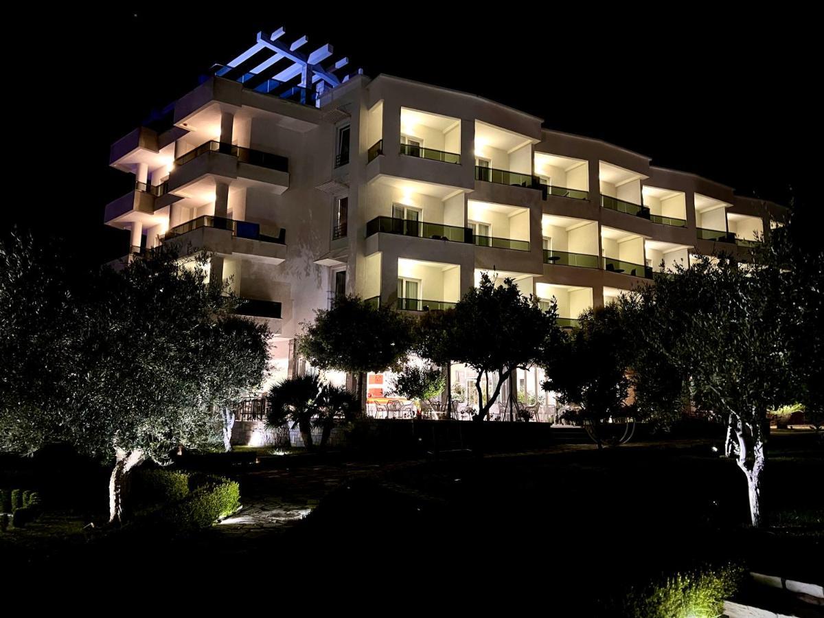 Elysium Hotel Dhërmi Dış mekan fotoğraf