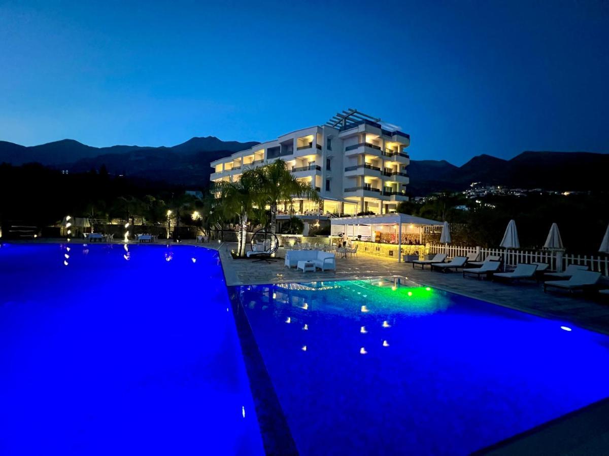 Elysium Hotel Dhërmi Dış mekan fotoğraf